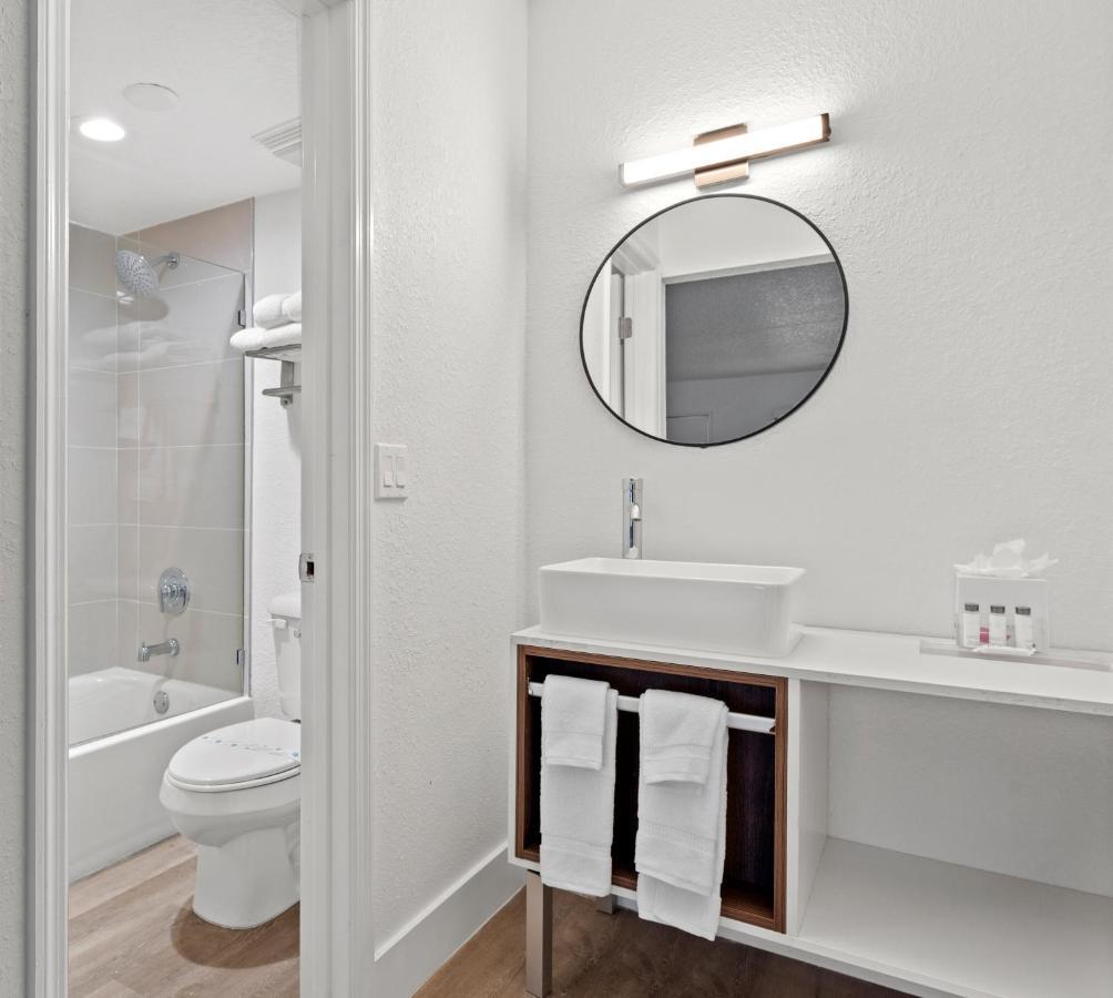 Developer Inn & Suites Airport Jax, A Baymont By Wyndham جاكسونفيل المظهر الخارجي الصورة
